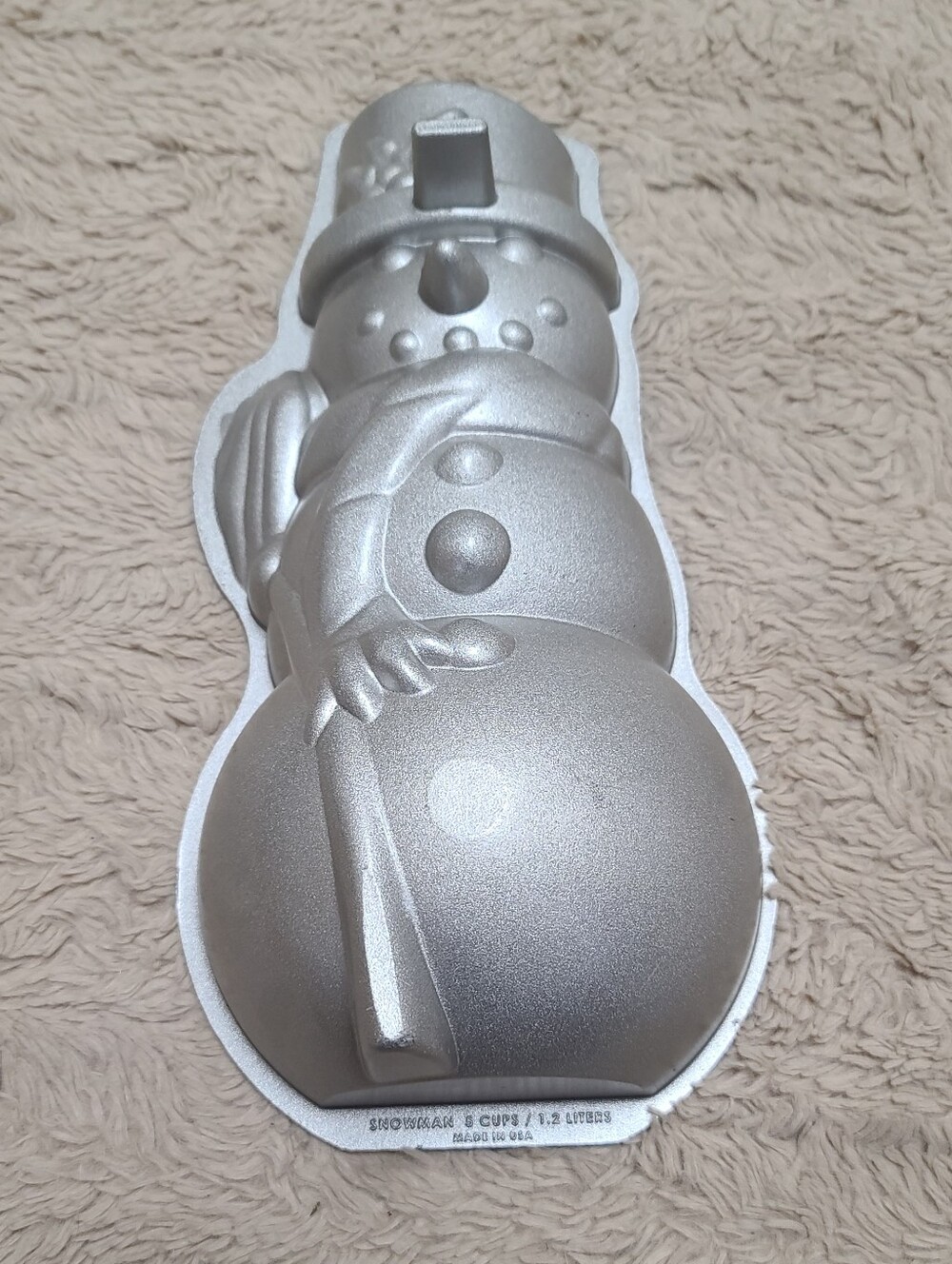 Nordic Wear Silver Snowman Mold, Euc, 5 Cups, Christmas